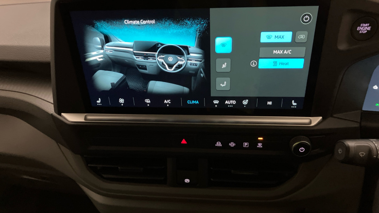 Volkswagen Transporter T32 Swb Electric 160kW 65kWh Commerce Pro Van Auto